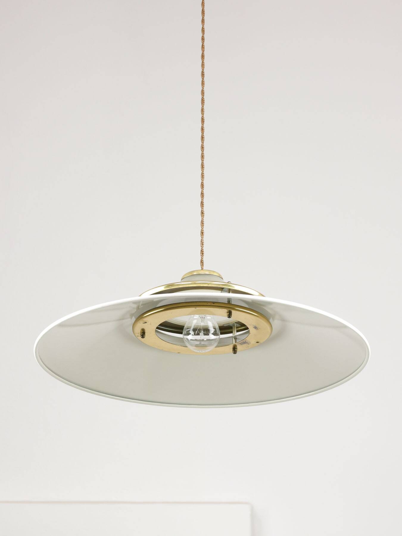 Lampe à suspension en laiton et métal vintage italienne, années 1970