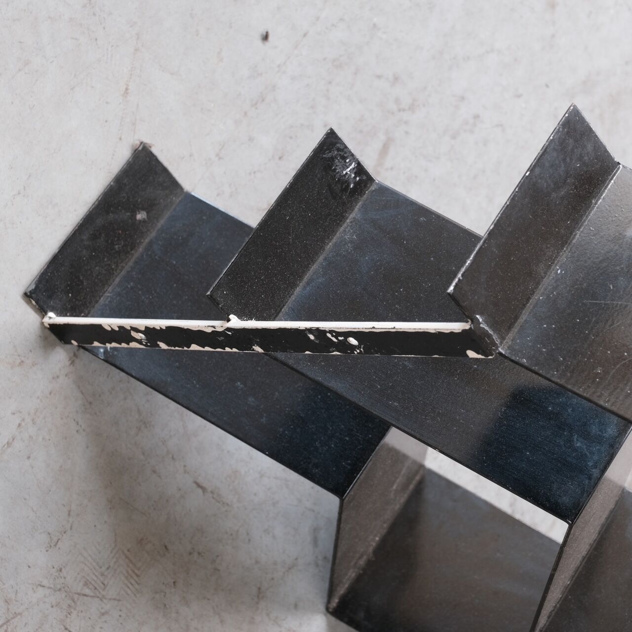 Étagères architecturales français bibliothèques du milieu du siècle