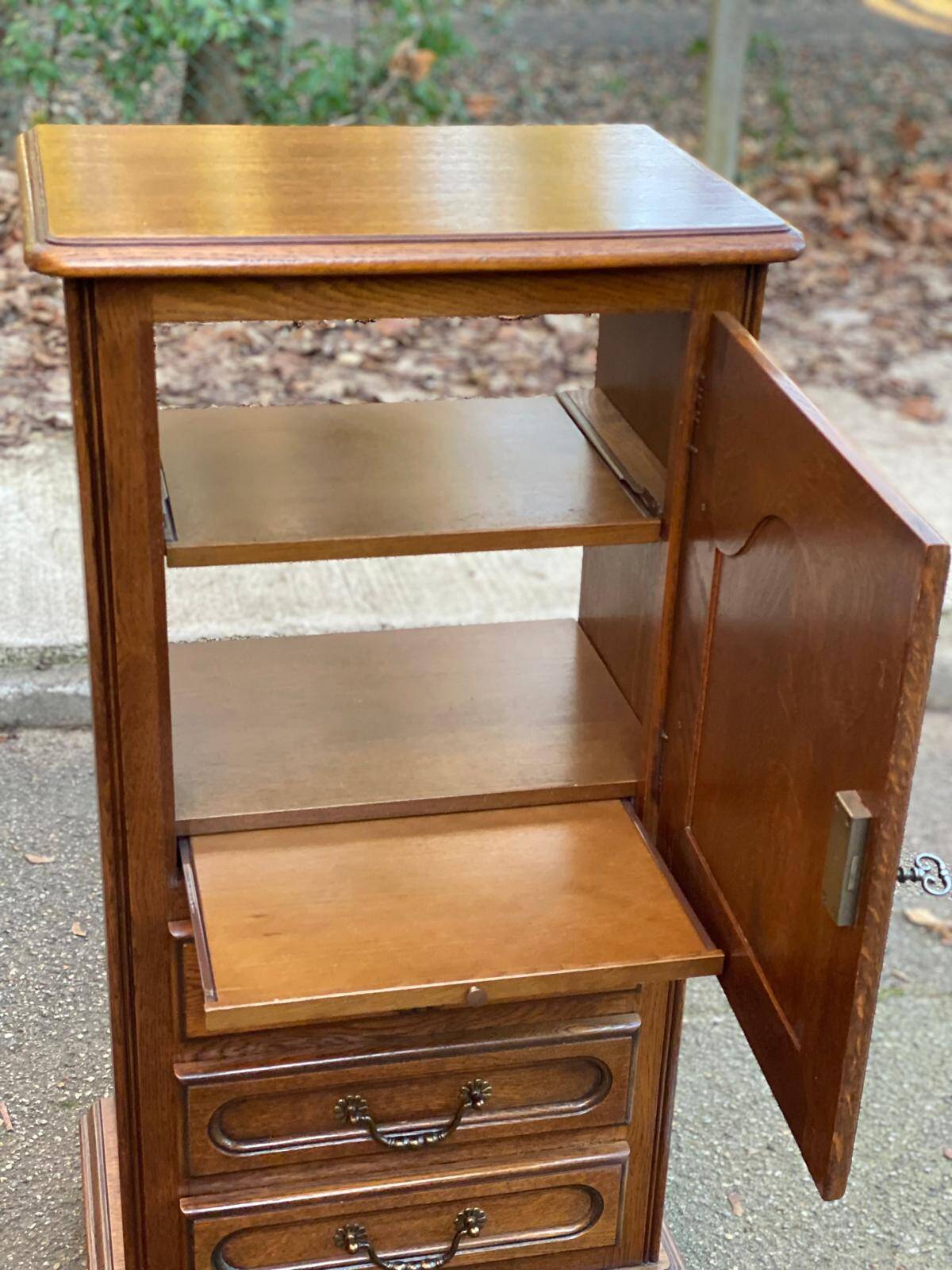 Louis XIV solid oak commode confiturier from the 20th century, 58x38cm.