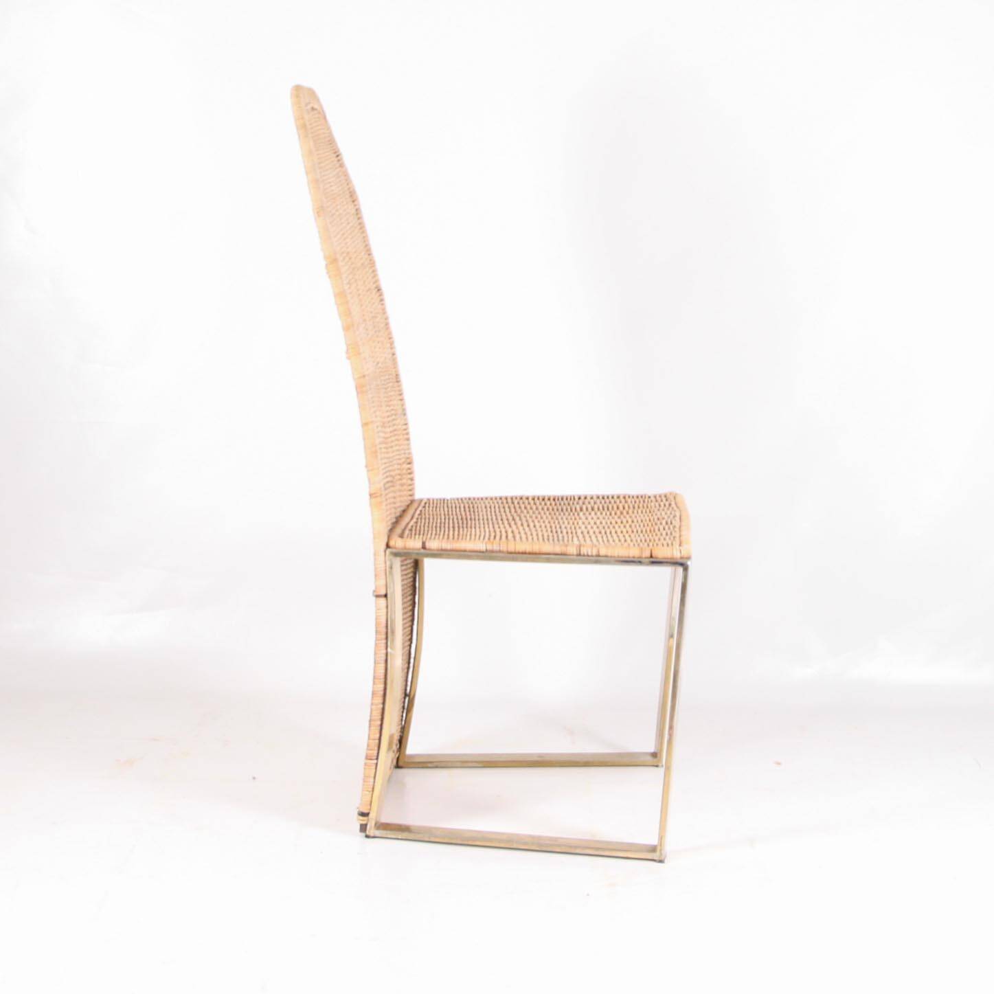 Suite de 4 chaises vintage en métal doré et osier