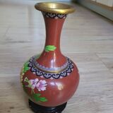 Vase chinoise inclusions, laiton avec support