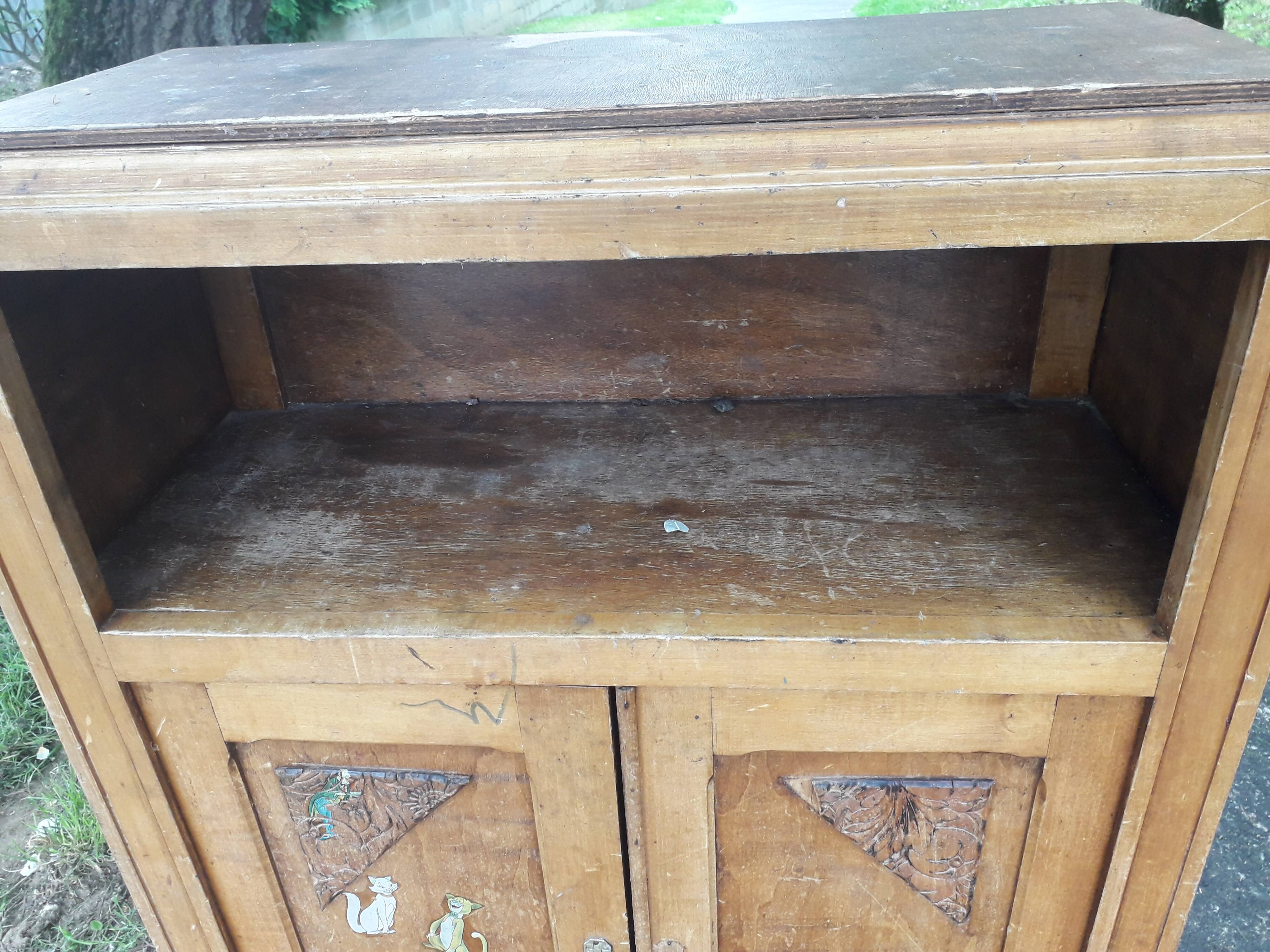 Furniture to restore Shabby Chic