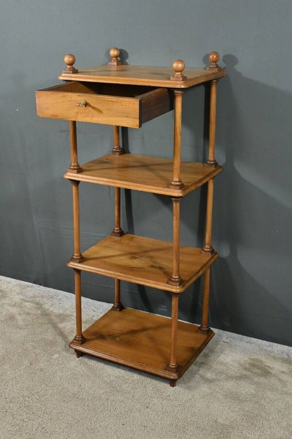 Petit Meuble Étagère en Noyer massif – 1900