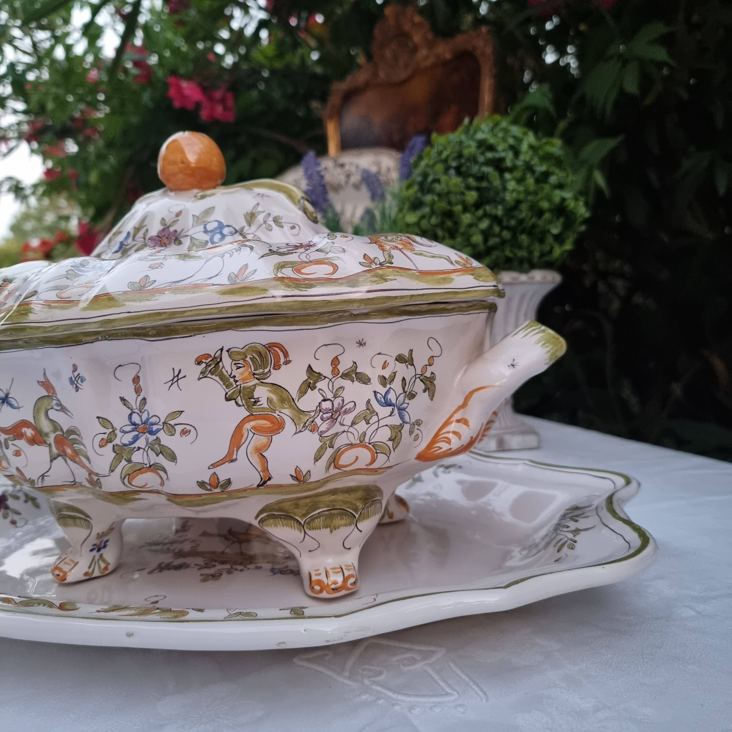 Large vintage French porcelain soup tureen from Moustiers Martres Tolosa