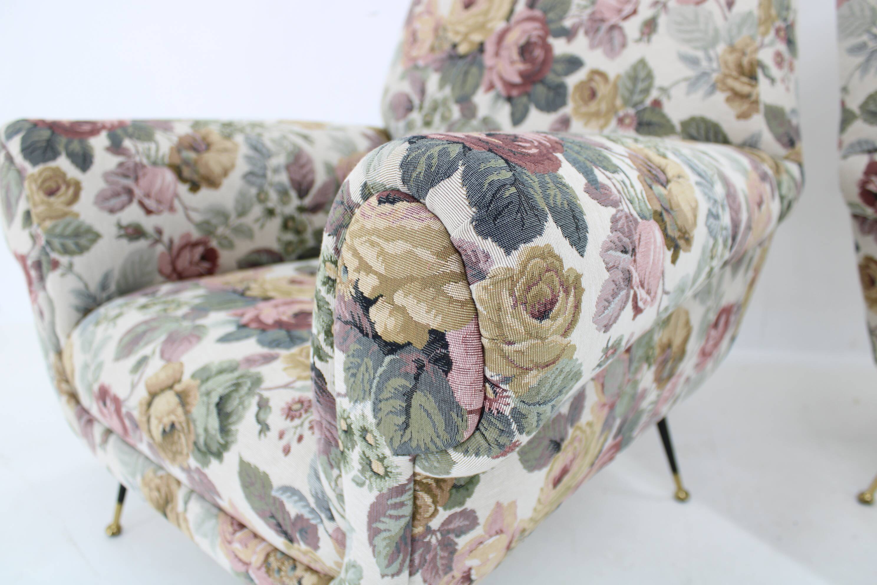 1950s Pair of Armchair ,Italy