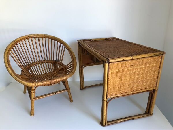Bureau enfant en rotin avec son fauteuil