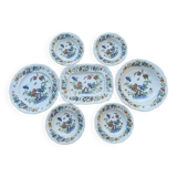 Floral tableware
