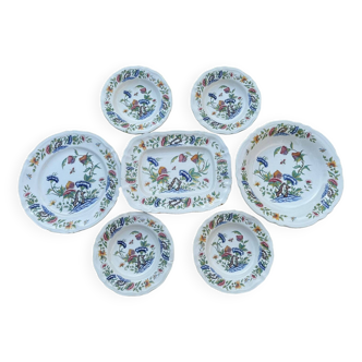 Floral tableware