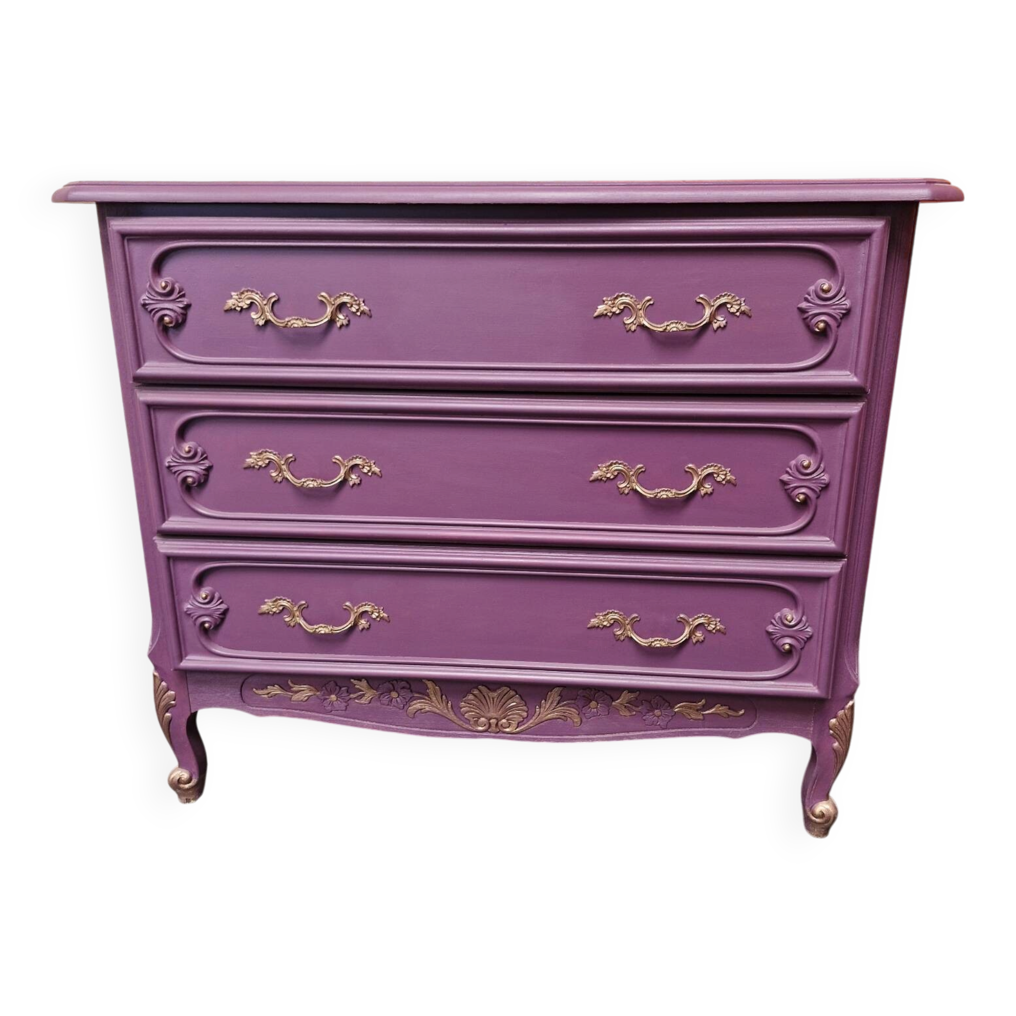 Wooden chest of drawers with 3 drawers