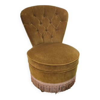 Toad chair