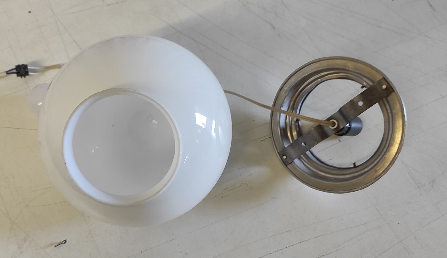 Art Deco ceiling light or wall light with opaline globe, diameter 20 cm.