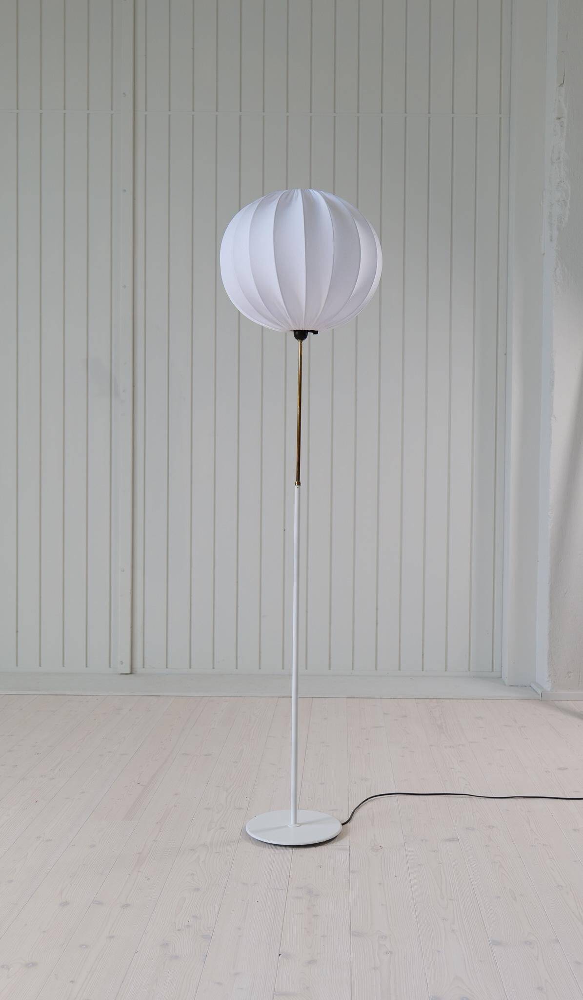 Mid-century floor lamp, Model G-07 Bergboms, Sweden, 1960s