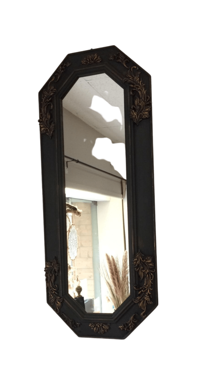 Wooden mirror with molding