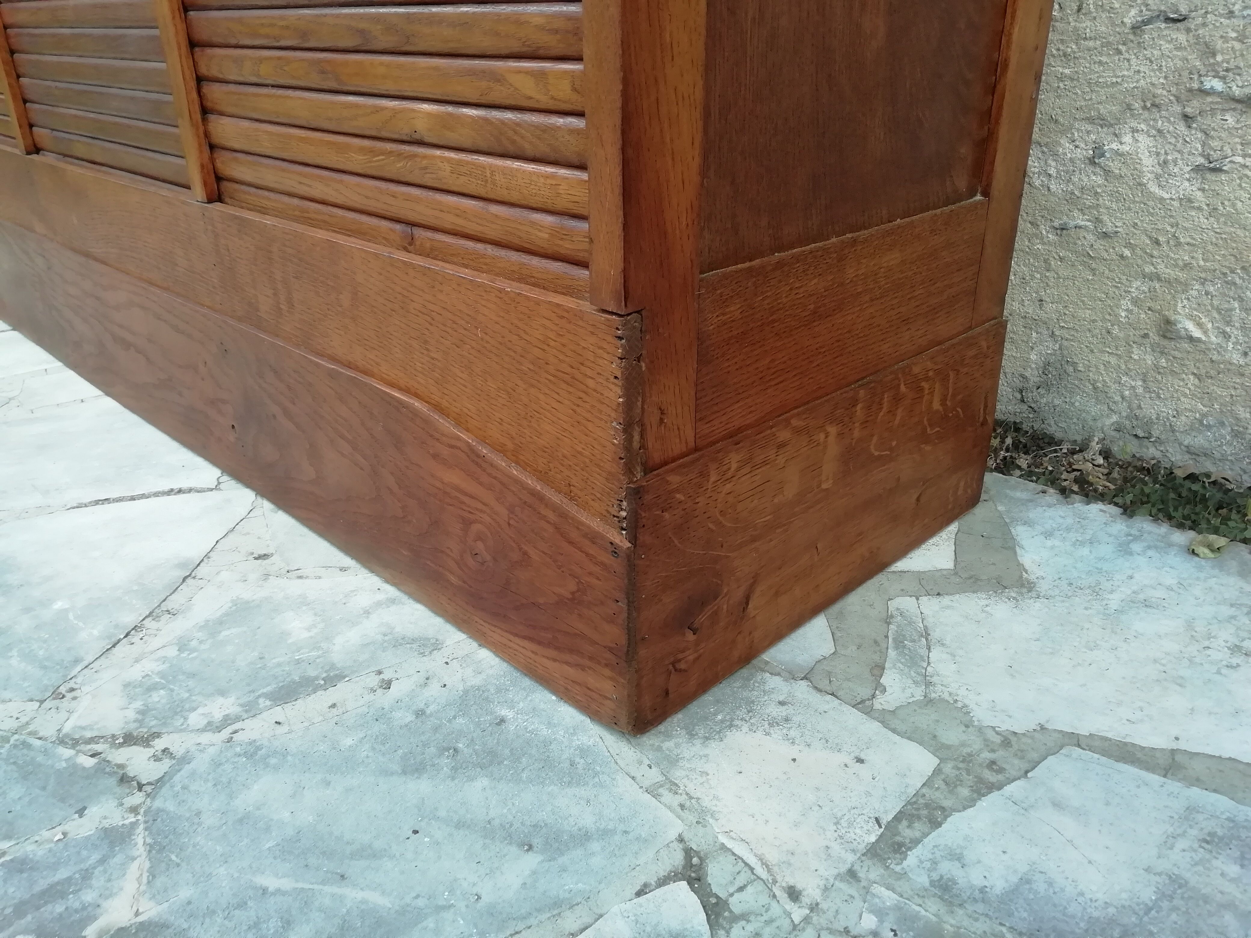 Curtain clssor 3 doors