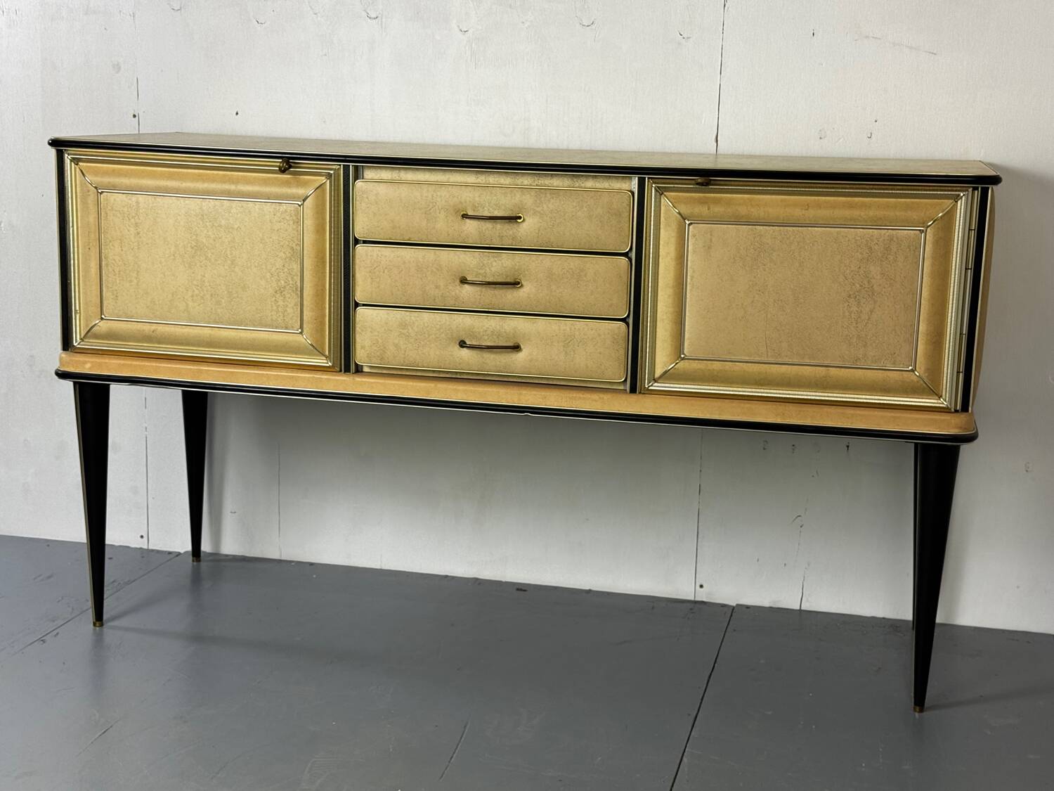 Italian Hollywood Regency Mid-Century Sideboard by Umberto Mascagni, 1