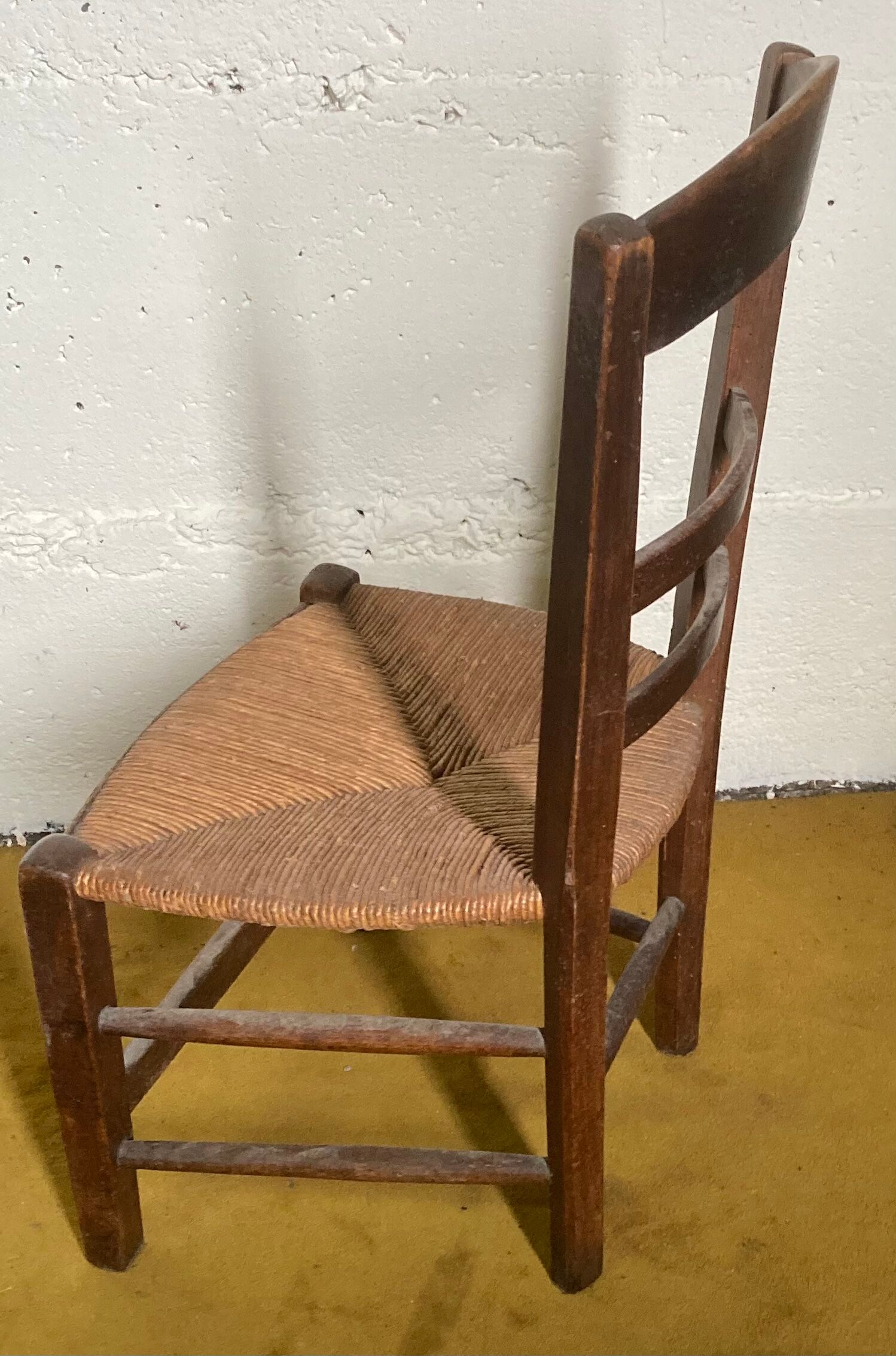 Chaise paillée campagne