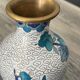 2 Asian vases