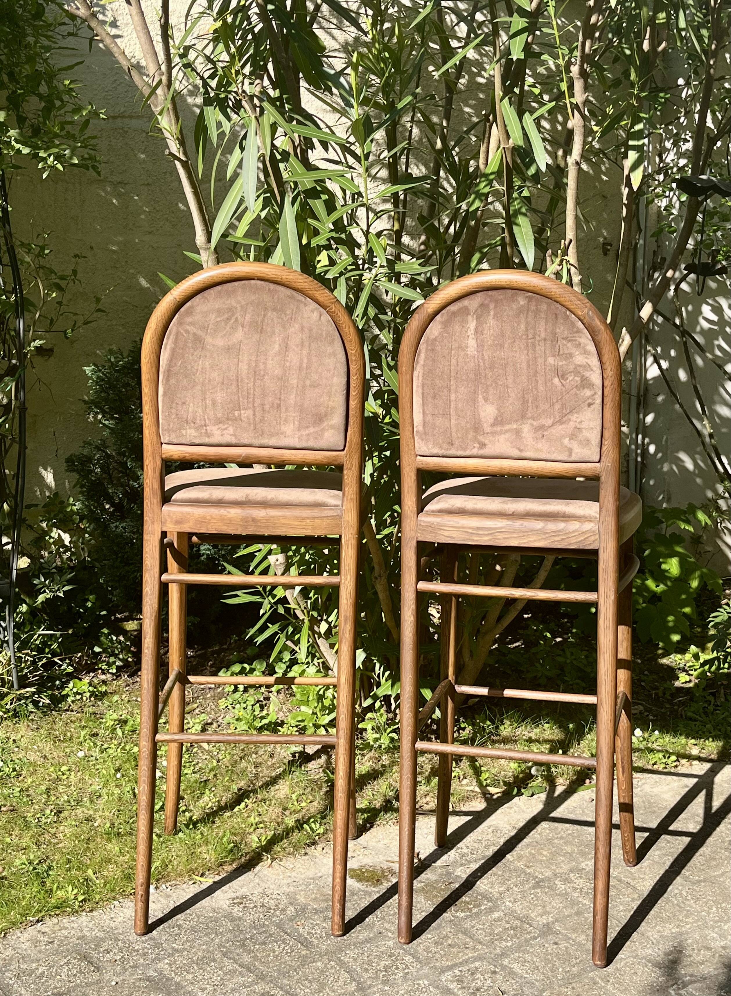 Paire de tabourets hauts style Thonet