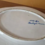 Important oval dish in faience from Boulogne-sur-Mer - Géo Martel