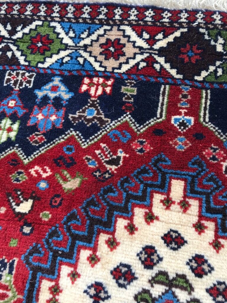 Abadeh Persian rug  105 x 144 cm