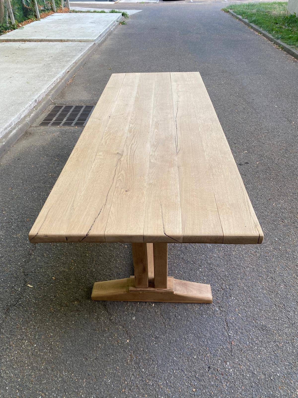 Grande Table de Monastère décapée en chêne massif brut 225cm