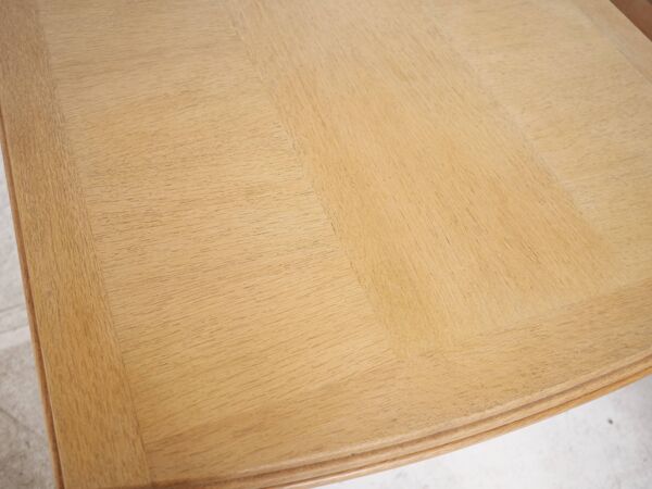 Guillerme et chambron Table extensible  pour votre maison France