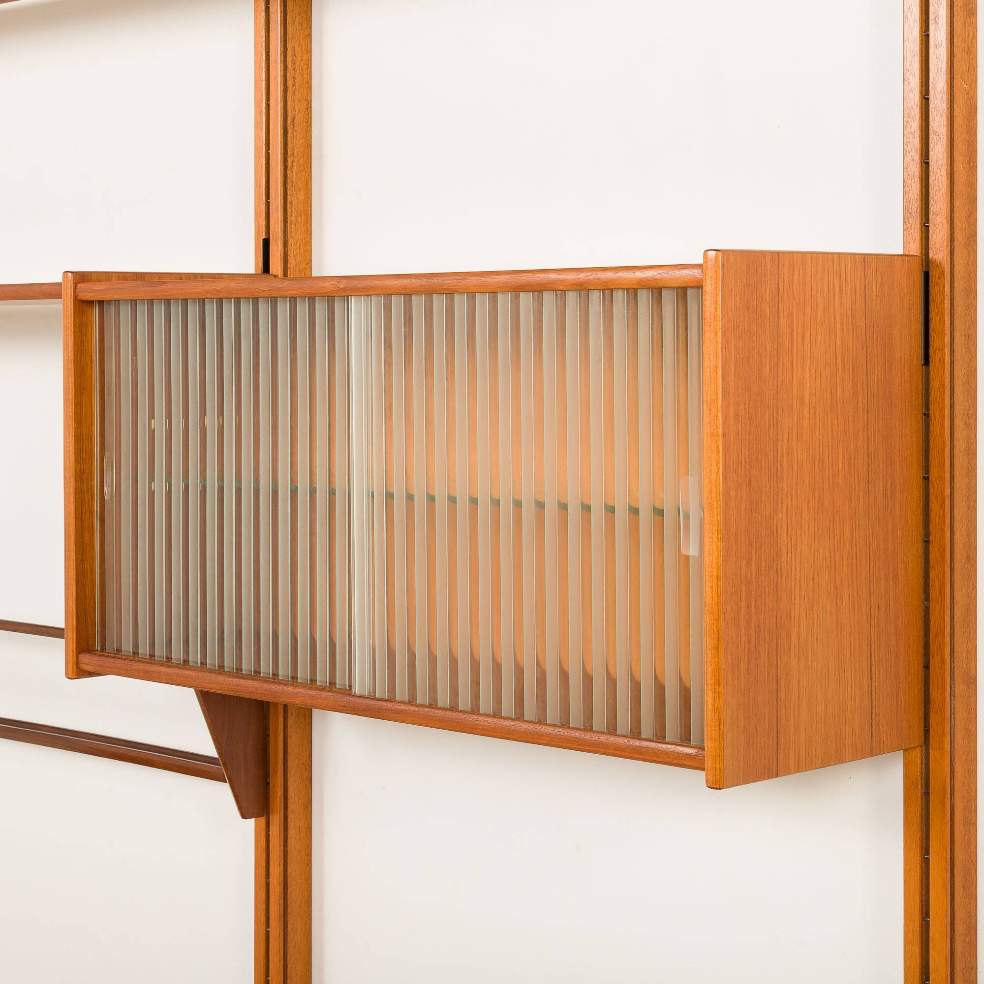 Scandinavian free standing wall unit by Sven Andersen, Norway, 1960s
