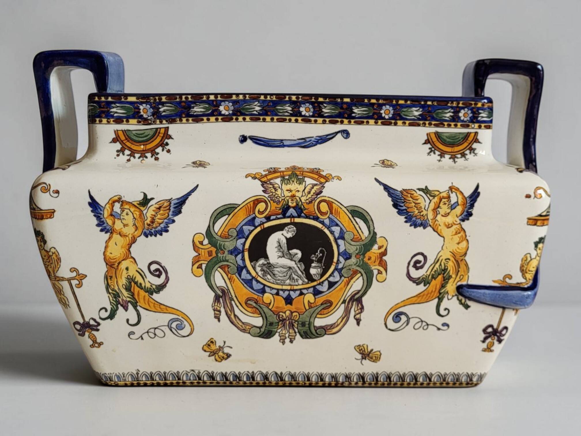 Jardinière en faïence de Gien XIXème