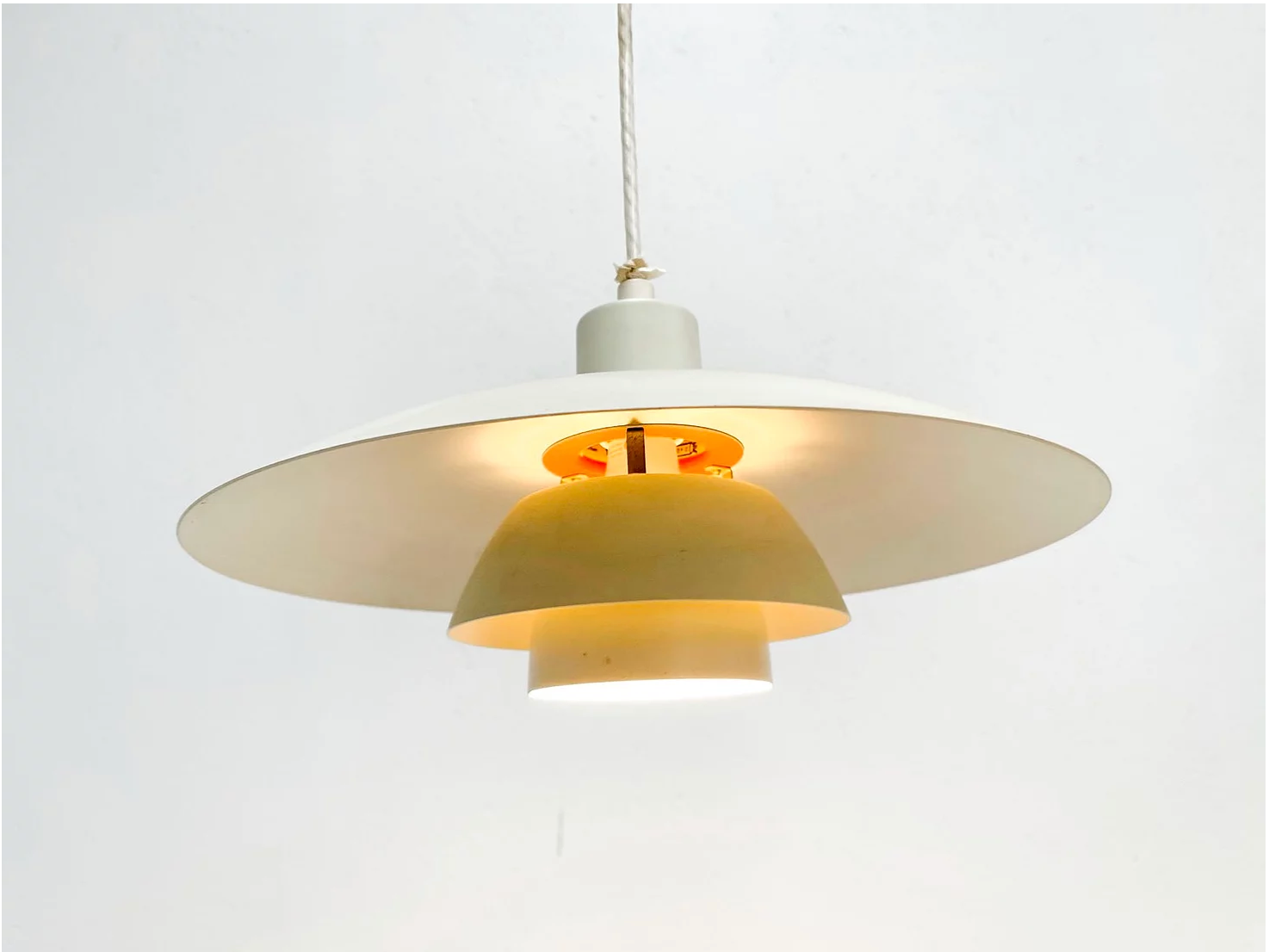 Suspension Ph4 Poul Henningsen