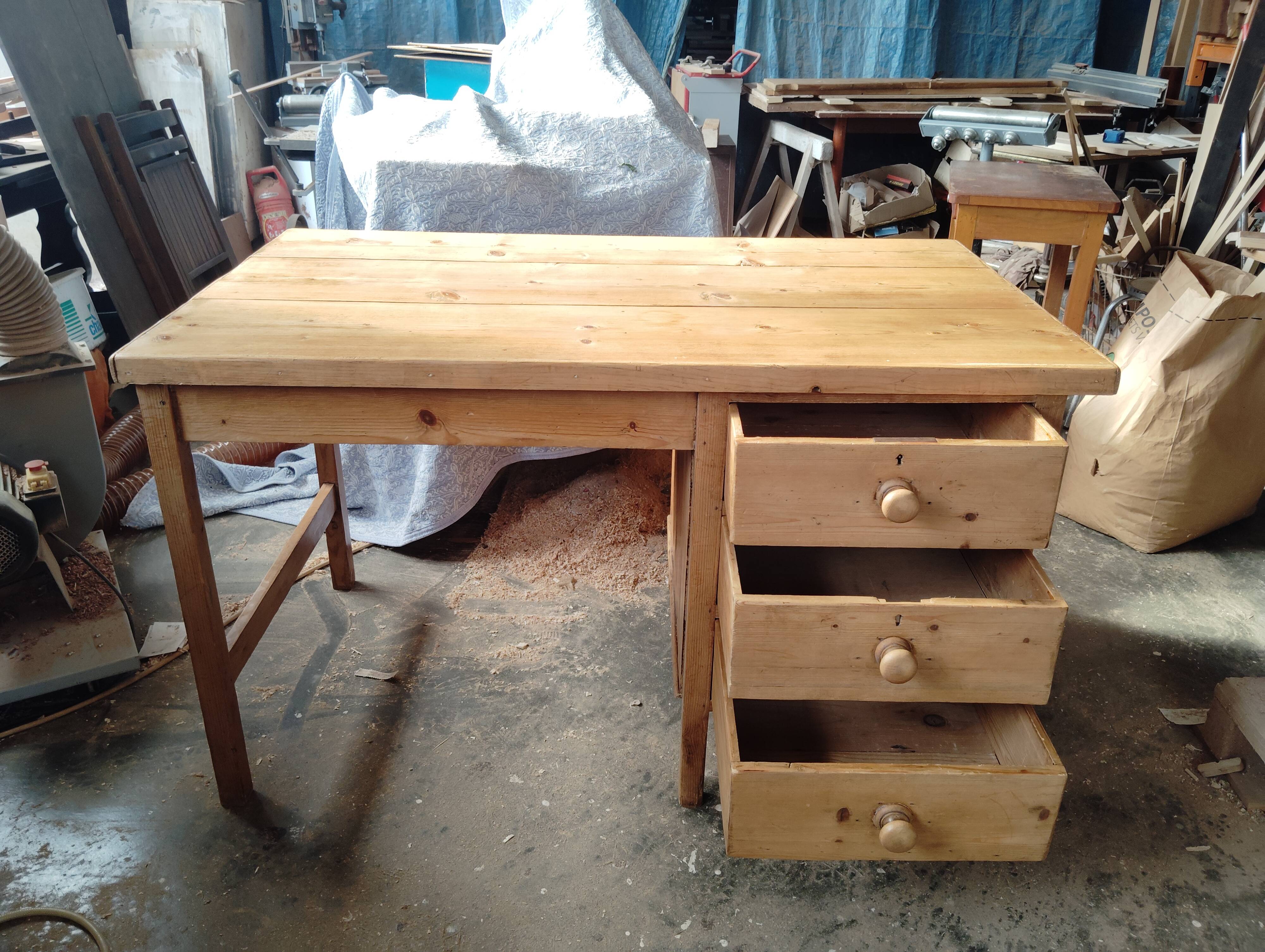 English desk in old pine