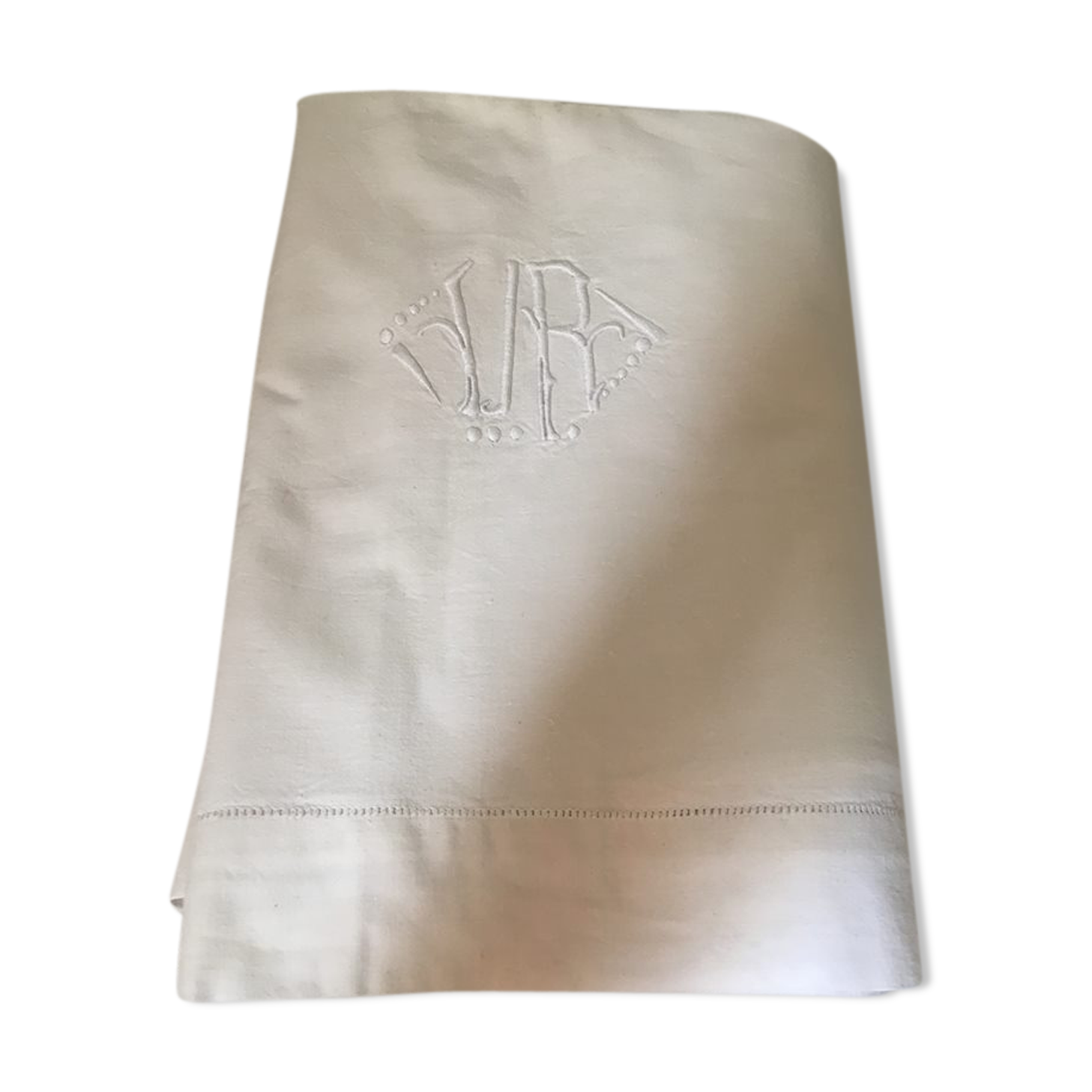 Old cloth cotton white Monogram V R.