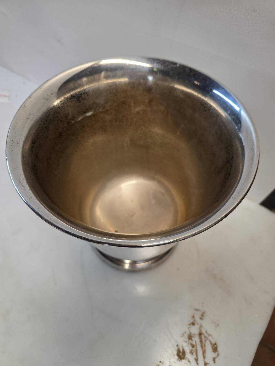 Silver-plated champagne bucket from the mid-20th century.