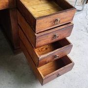 BUREAU A 9 TIROIRS EN NOYER 1900