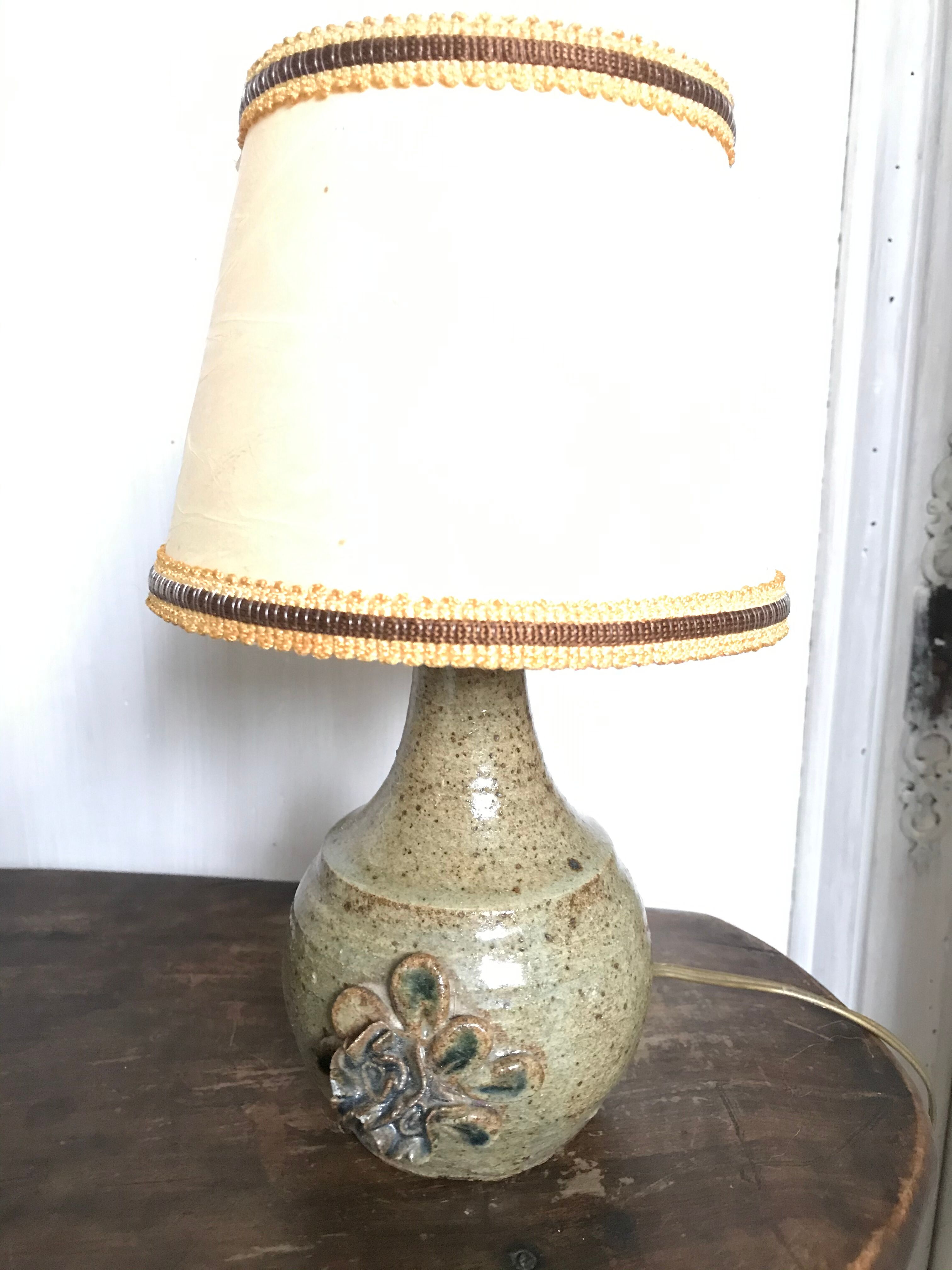 Sandstone lamp