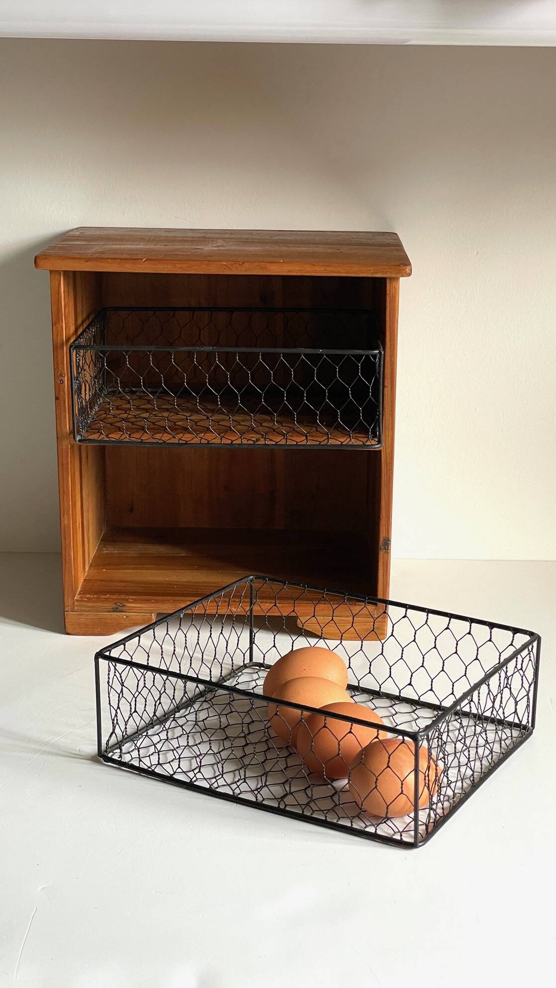Wooden and metal drawer box from the 80s