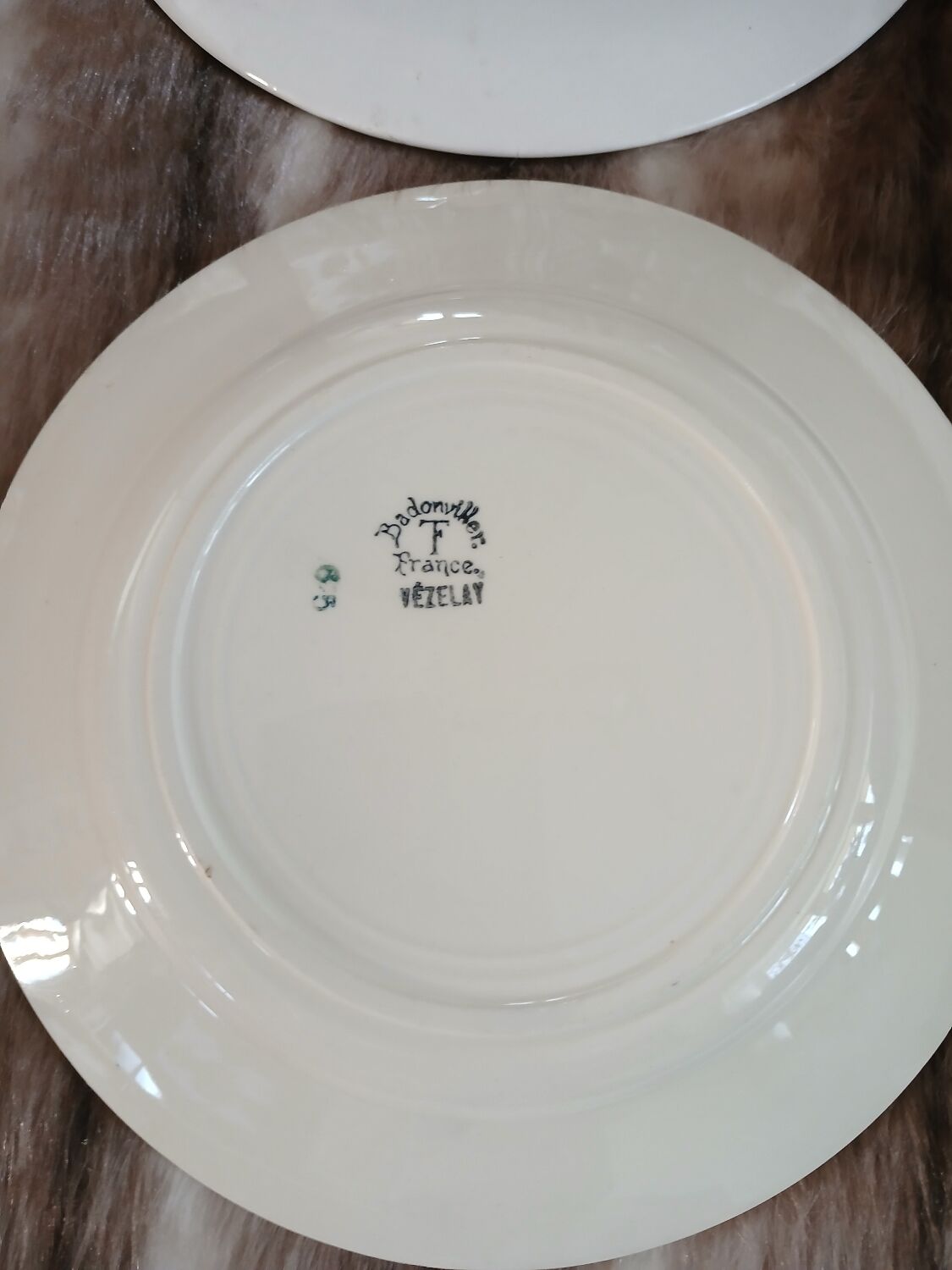 8 mismatched antique dinner plates