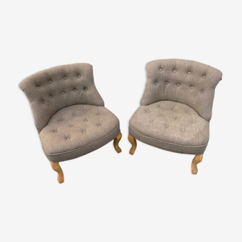 Pair of toad chair