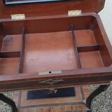 Travailleuse, coiffeuse en bois noirci et marqueterie, époque Napoléon III