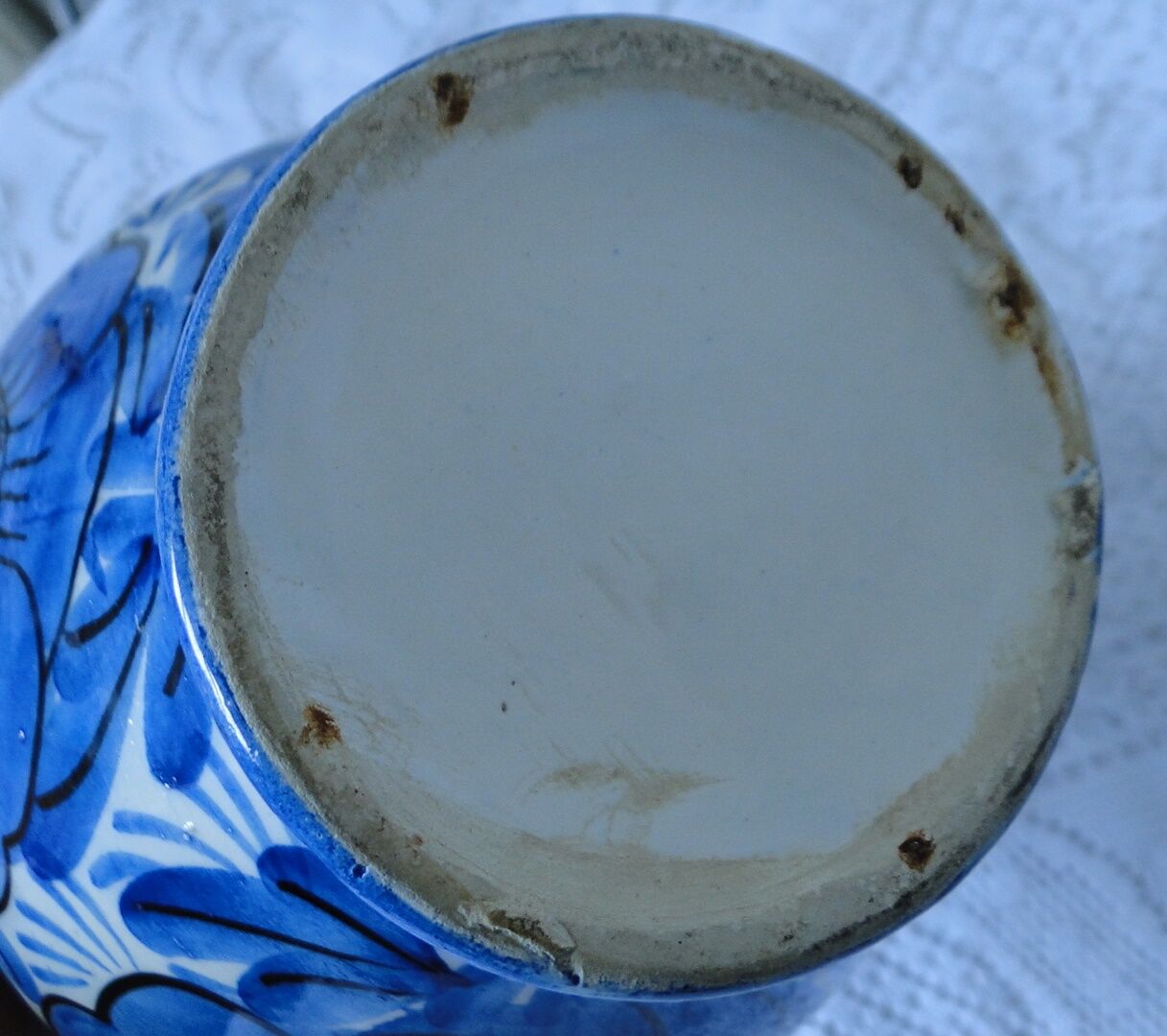 Gargoulette decor blue and white handicraft work in ceramic