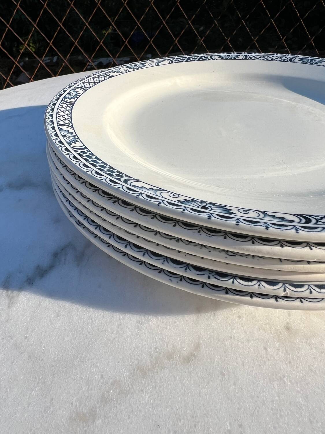 Set of 6 old Robert Salins flat plates, Terre de Fer