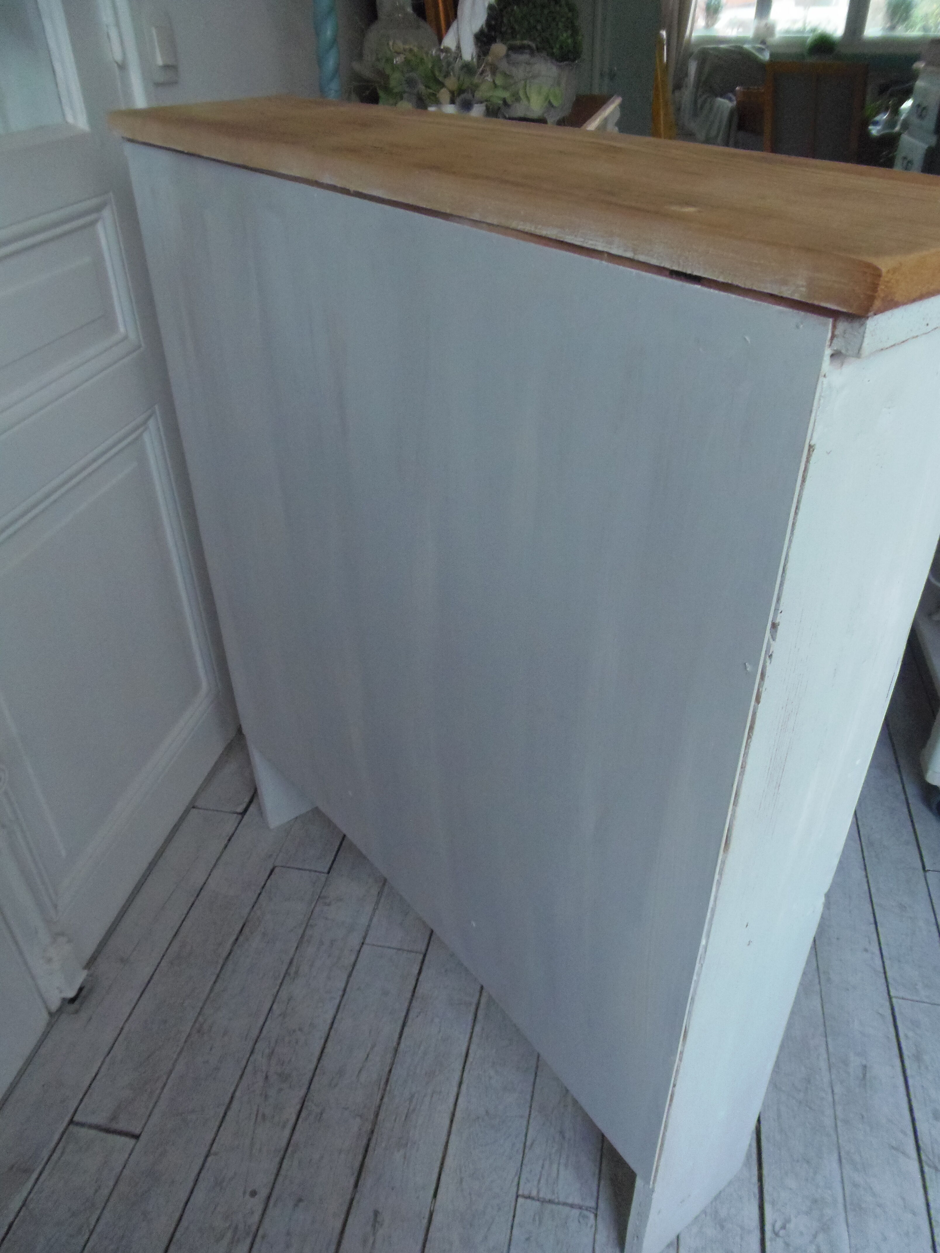 Bibliothèque vintage patinée gris perle