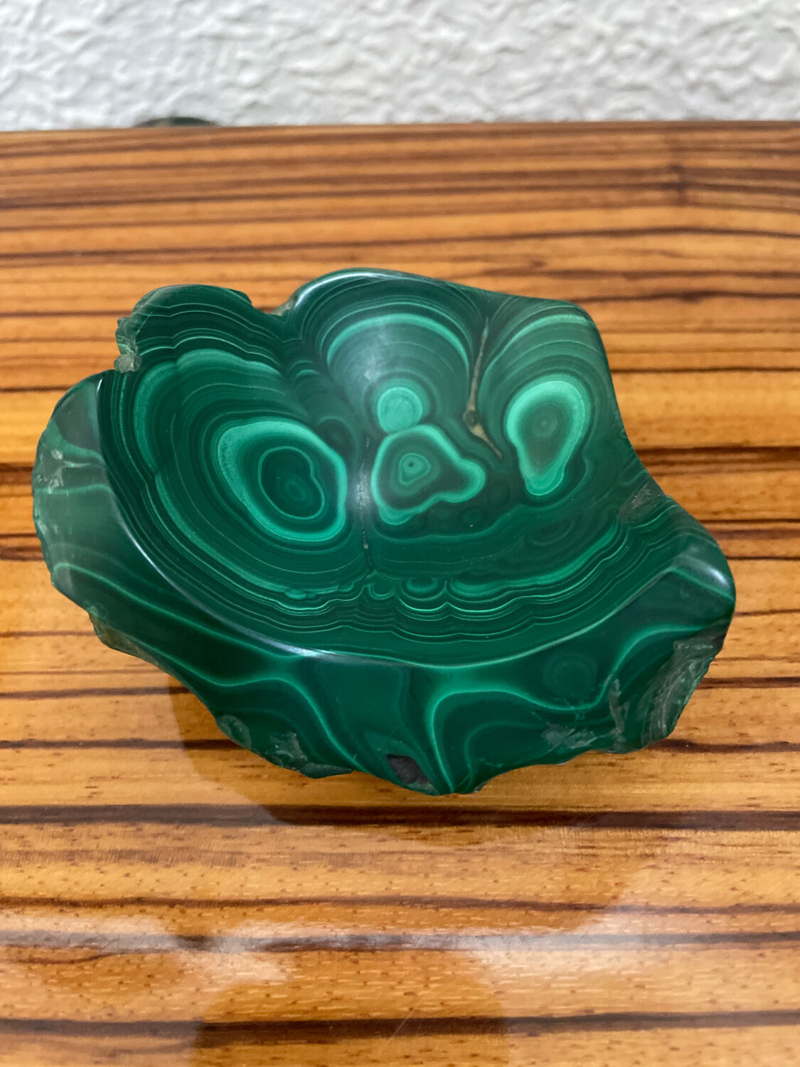 Cendrier bloc de malachite 310 gr