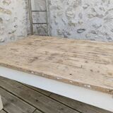 Table basse en bois massif