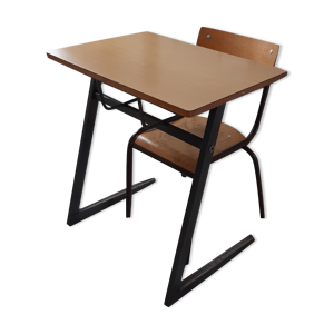 Bureau et chaise en formica d'écolier
