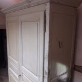 Armoire ancienne, début XIX°, patine peinte d’origine