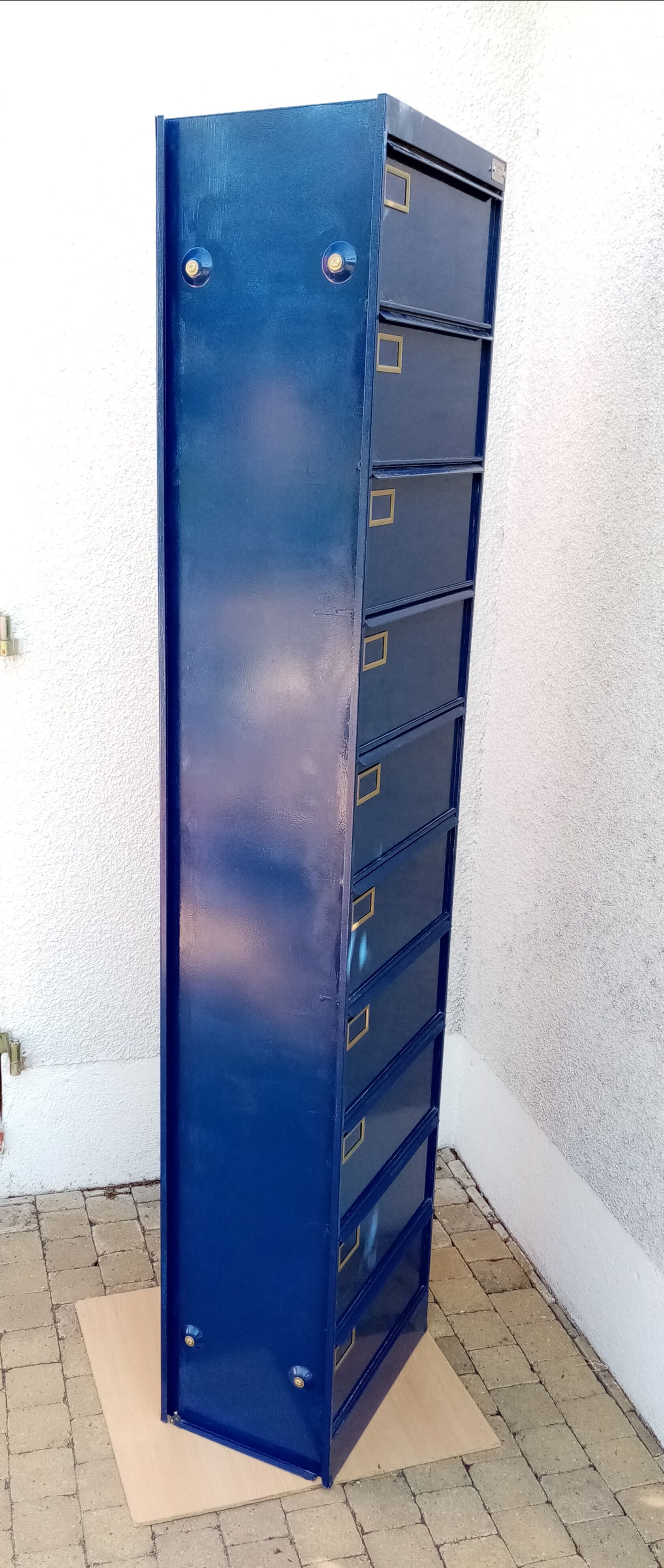 Flase binder