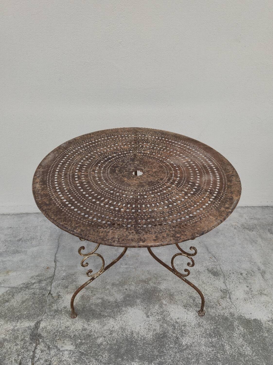 Wrought iron garden table pedestal 1900s