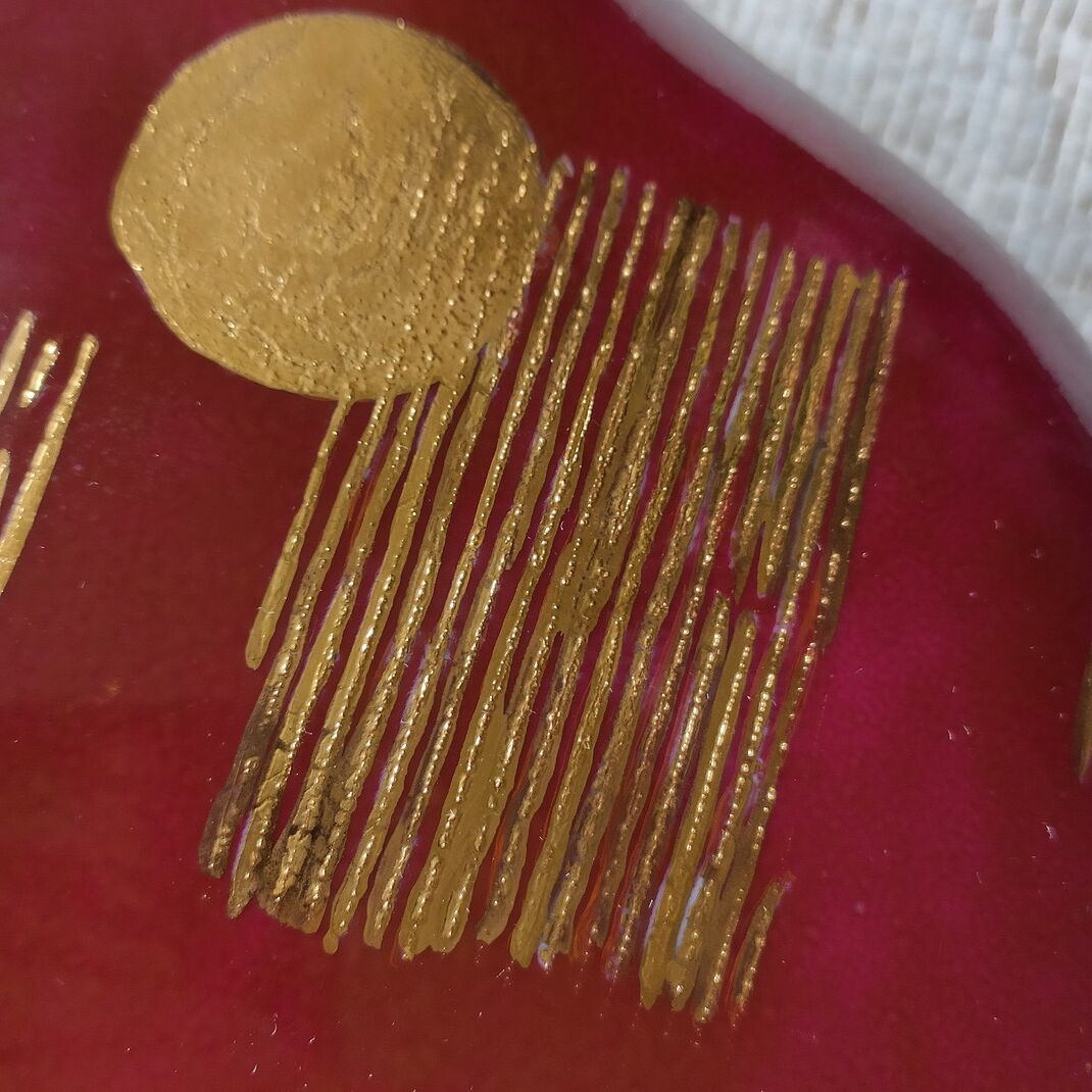 Virebent porcelain art vase