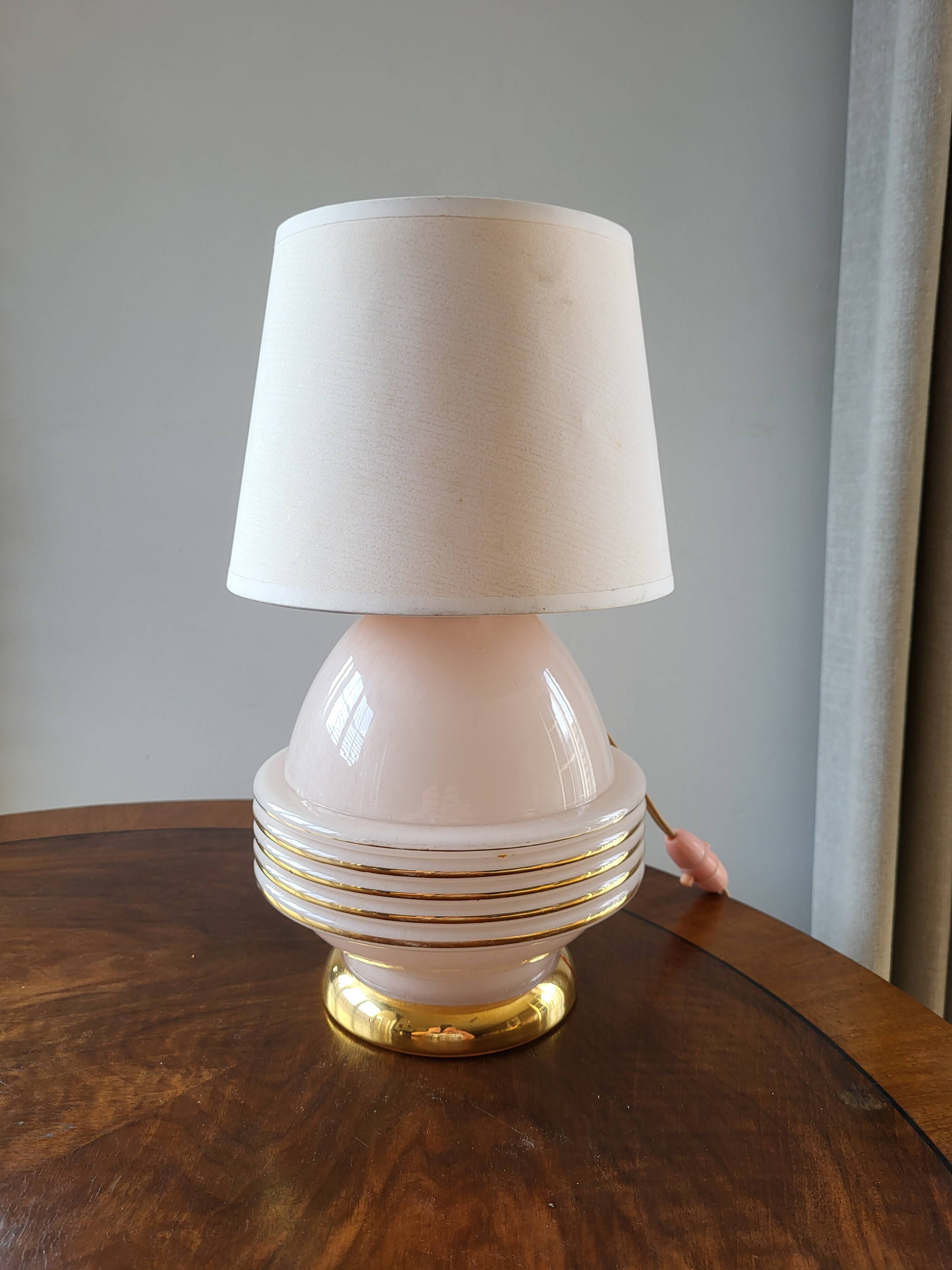 Lampe à tafel art déco, verre clichy rosé avec couleur goudkleurige afwerking, Frankrijk