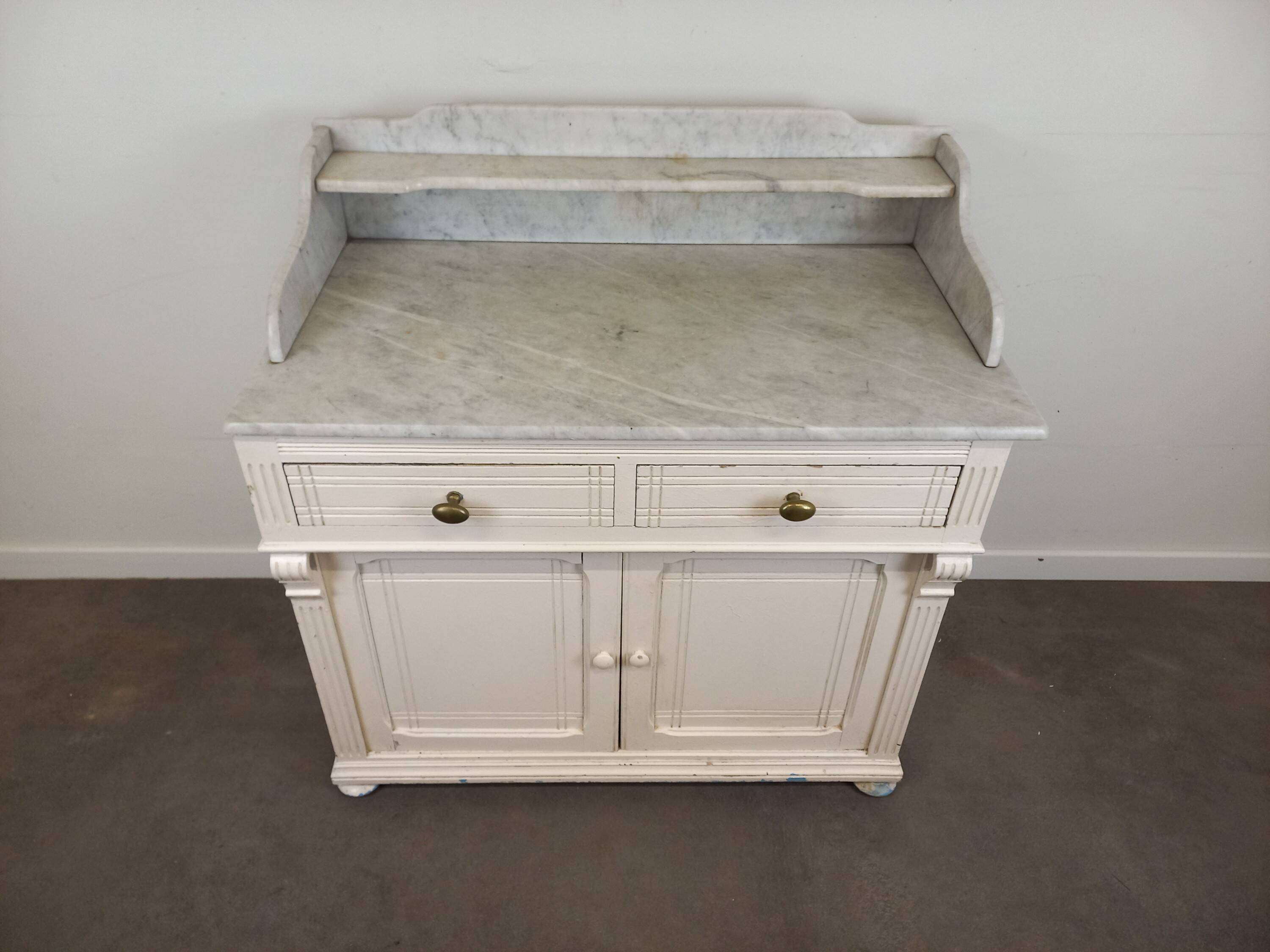 Marble top bathroom cabinet